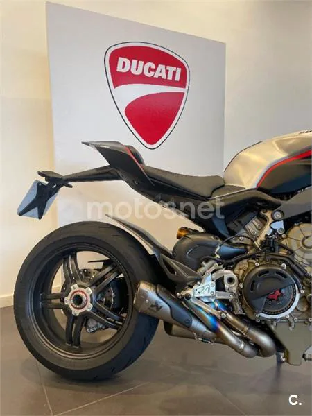 Ducati Streetfighter V4 – Vista 8