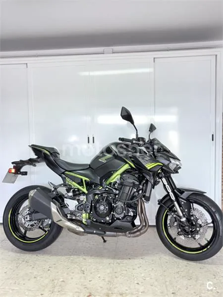 Kawasaki Z 900 – Vista 2