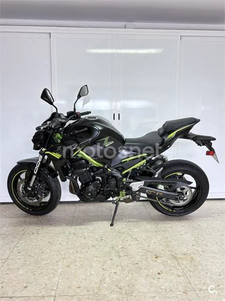 Kawasaki Z 900 – Vista 4