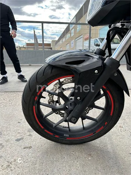 Honda CB 500 F – Vista 3