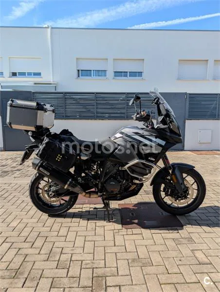 KTM 1290 Super Adventure – Vista 2