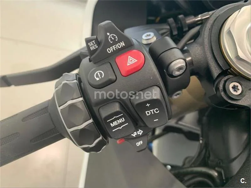 BMW S 1000 RR – Vista 7