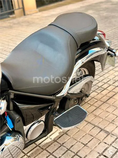 Kawasaki VN 900 Classic – Vista 11