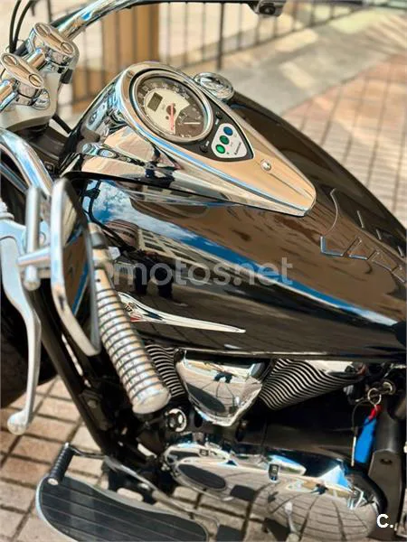 Kawasaki VN 900 Classic – Vista 20
