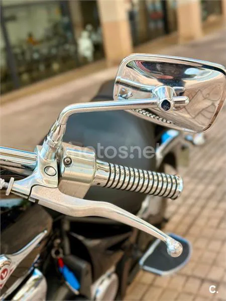 Kawasaki VN 900 Classic – Vista 21