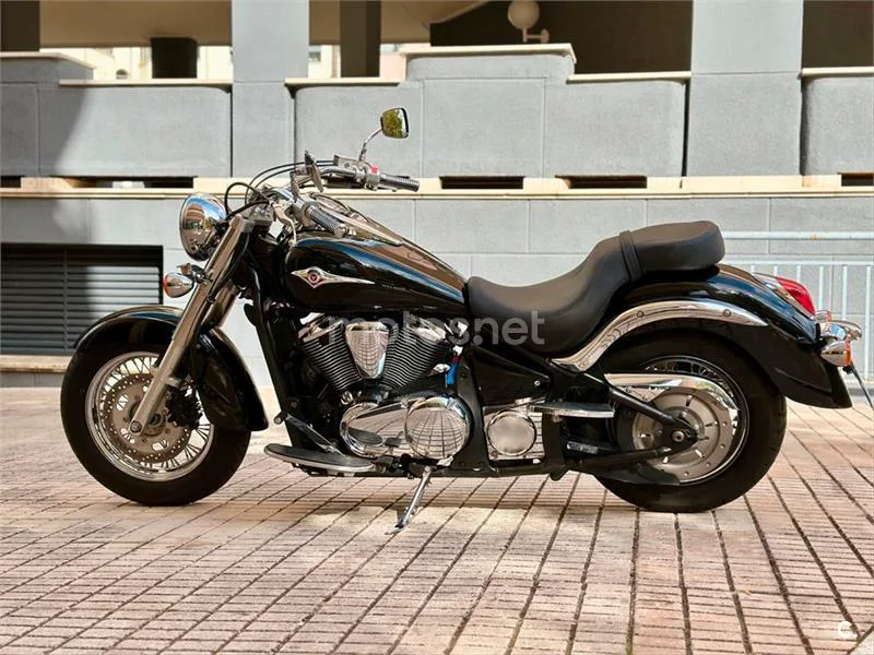 Kawasaki VN 900 Classic – Vista 35