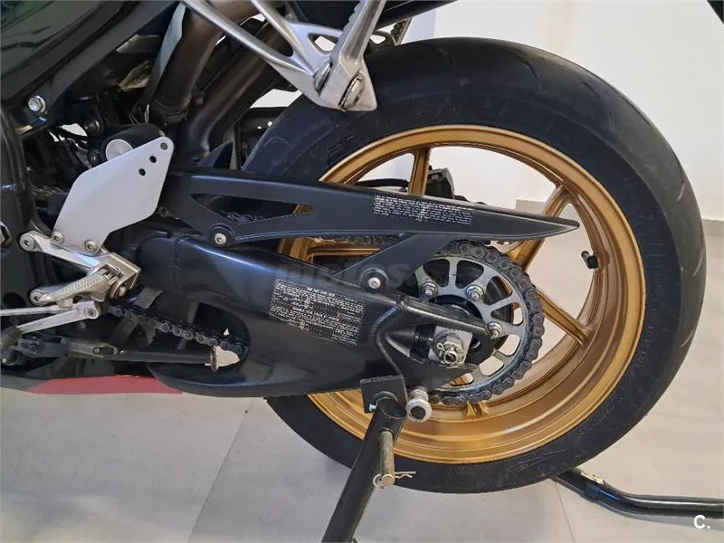 Kawasaki Ninja ZX-10R – Vista 6