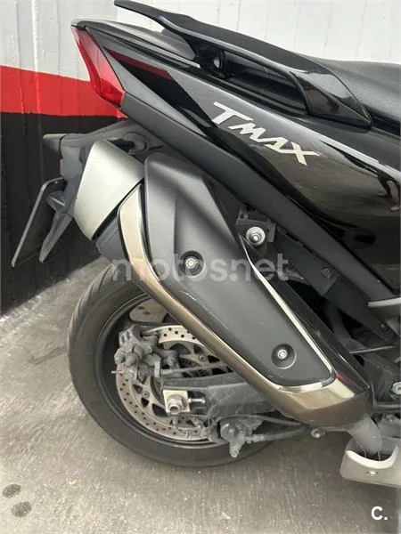 Yamaha TMAX 530 – Vista 3