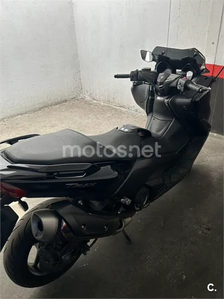 Yamaha TMAX 530 – Vista 5