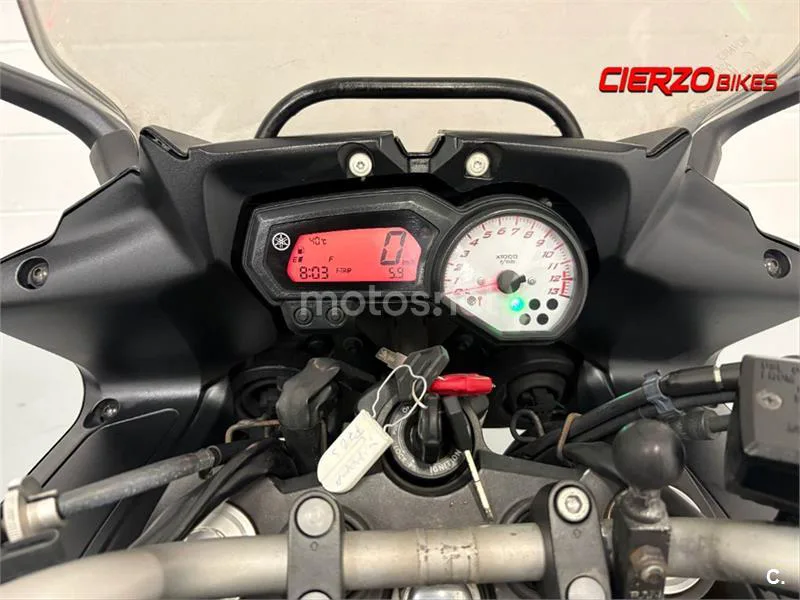 Yamaha Fazer 8 – Vista 7