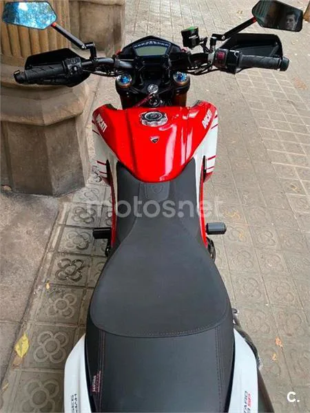 Ducati Hypermotard 939 – Vista 16