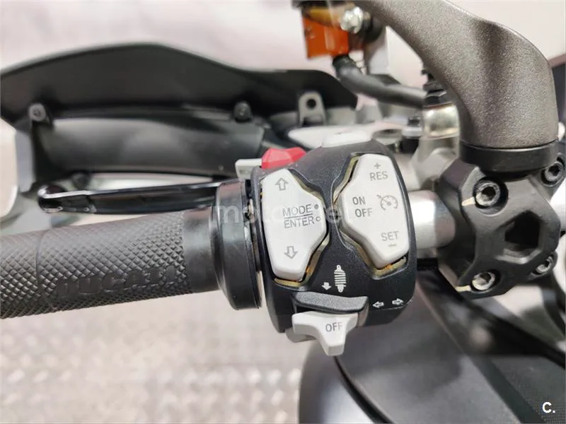 Ducati Multistrada – Vista 8