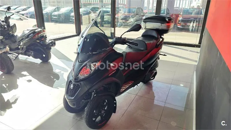 Piaggio MP3 – Vista 3
