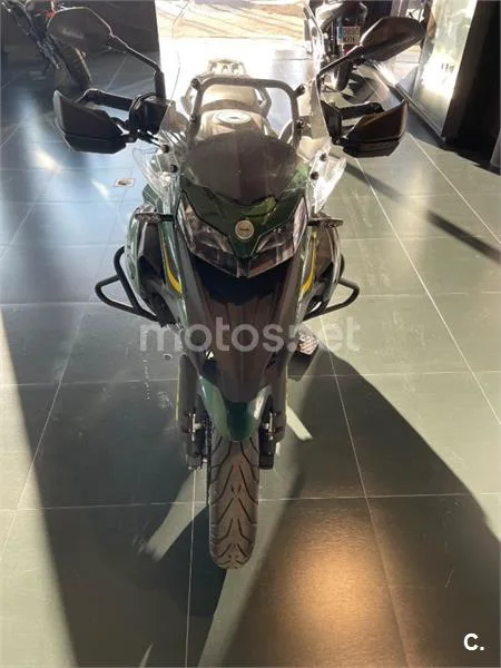 Benelli TRK 502 – Vista 4