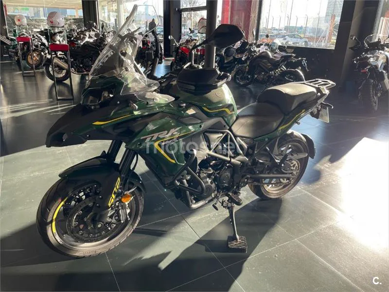 Benelli TRK 502 – Vista 5