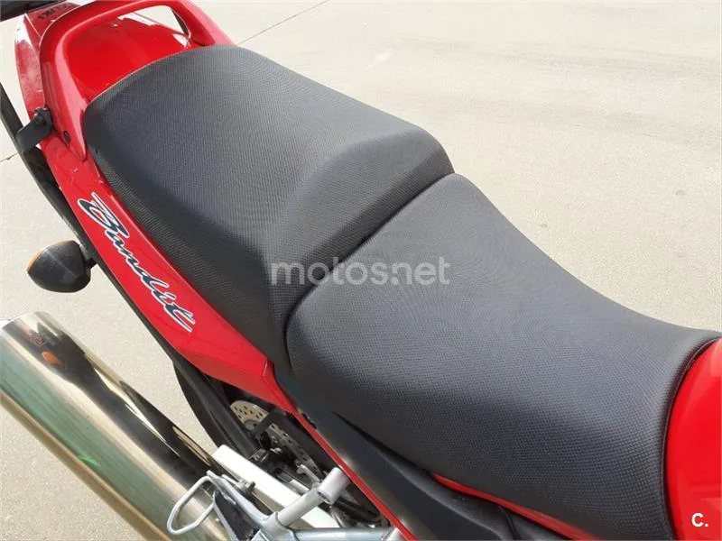 Suzuki Bandit 650 – Vista 18