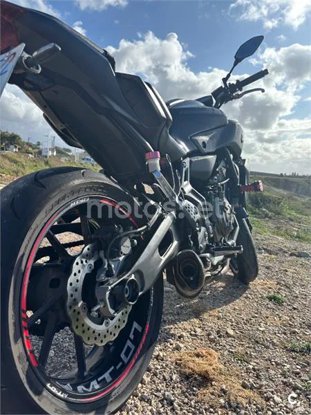 Yamaha MT-07 – Vista 4