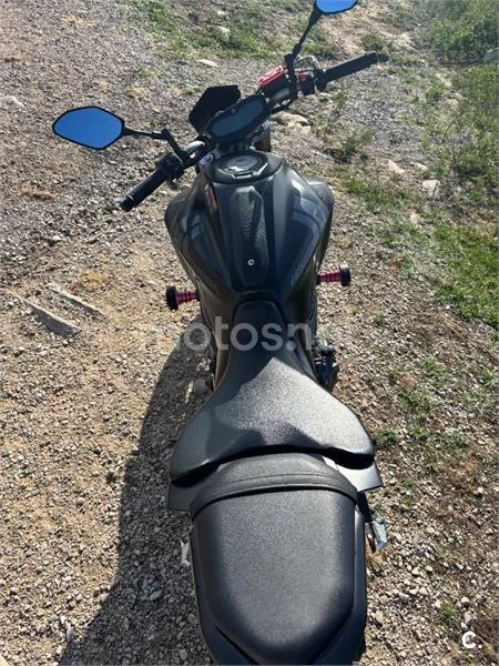 Yamaha MT-07 – Vista 8