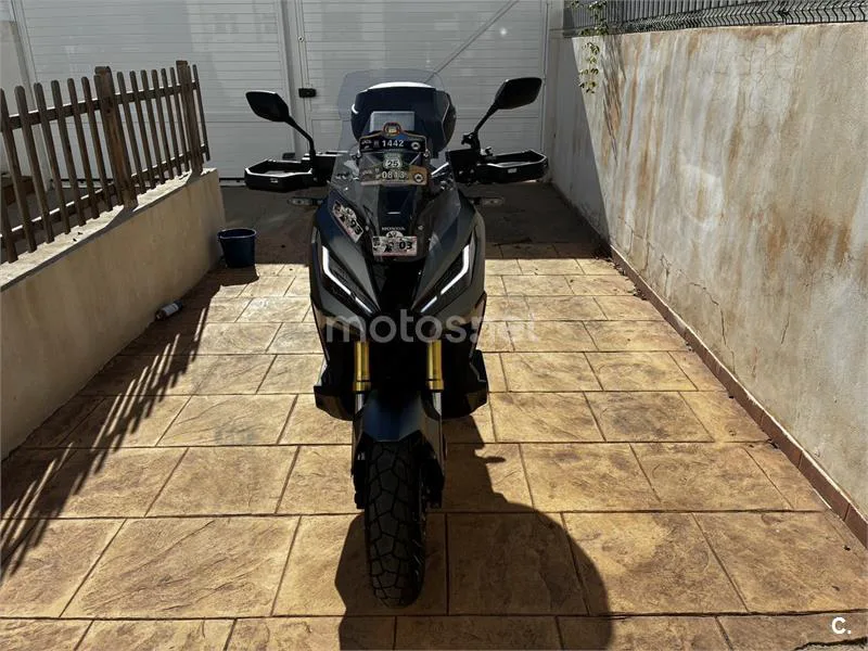 Honda X-ADV – Vista 4