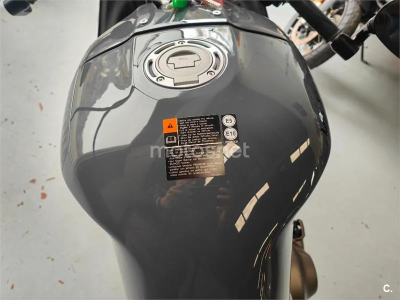 Yamaha XSR 900 GP – Vista 19