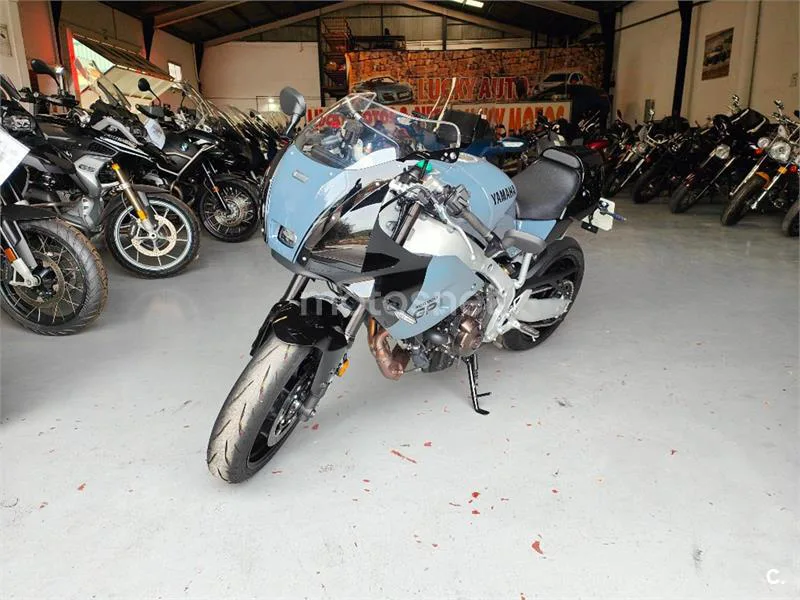 Yamaha XSR 900 GP – Vista 22