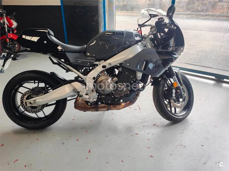 Yamaha XSR 900 GP – Vista 9