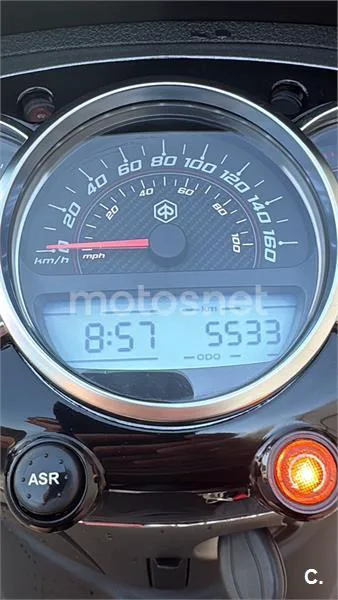 Piaggio Beverly – Vista 3