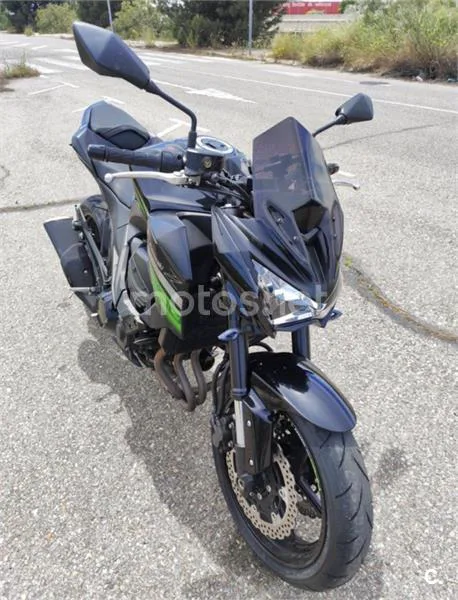 Kawasaki Z 800e – Vista 2