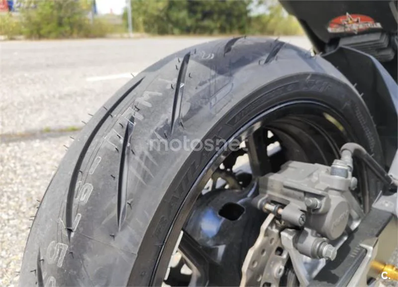 Kawasaki Z 800e – Vista 3