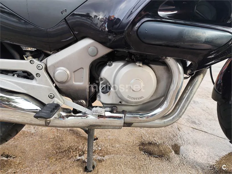 Honda NT 650 V Deauville – Vista 6