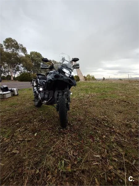 Benelli TRK 502 – Vista 4