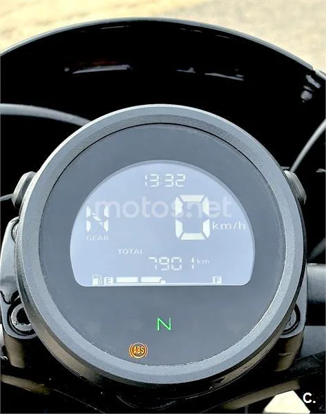 Honda CMX500 Rebel – Vista 5