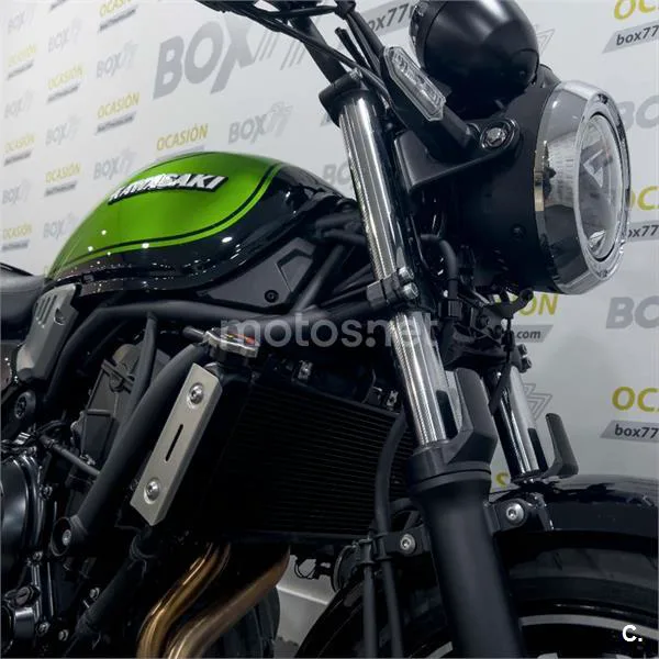 Kawasaki Z650 – Vista 16