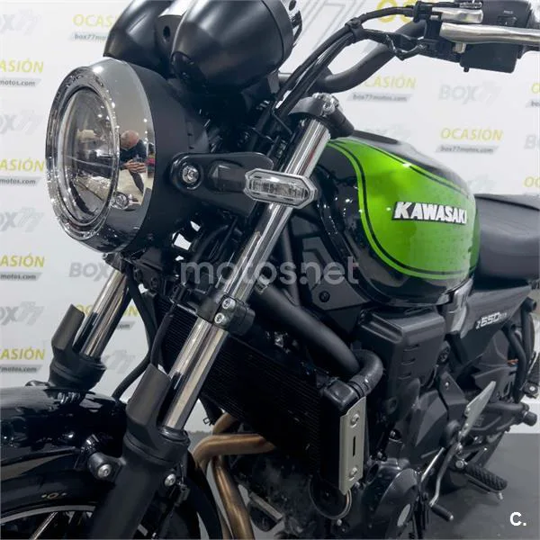 Kawasaki Z650 – Vista 18
