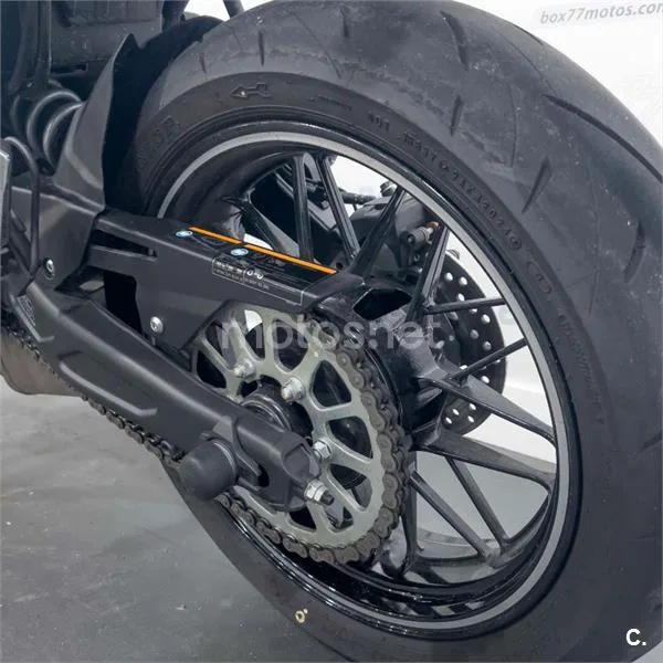 Kawasaki Z650 – Vista 21