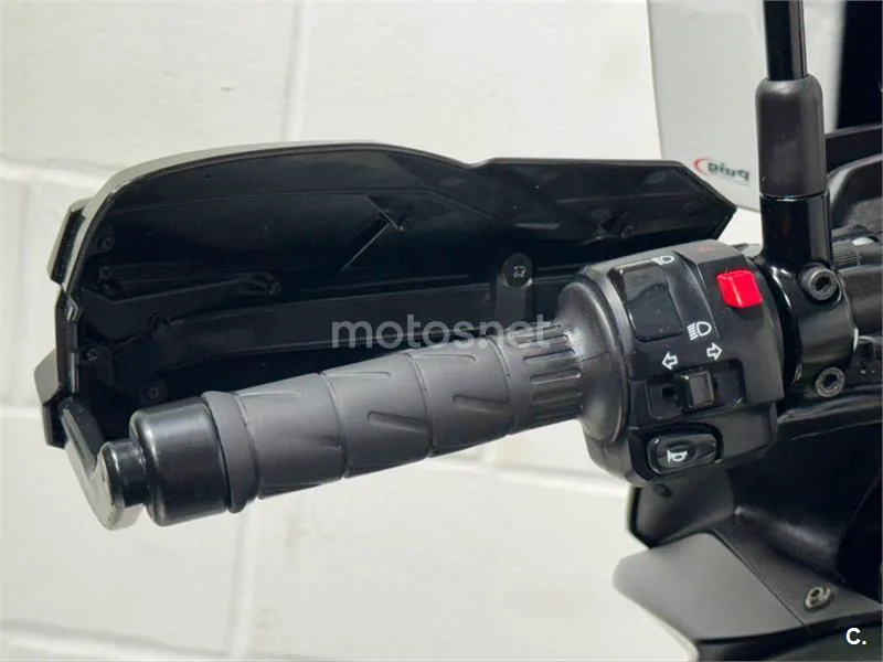 Kawasaki Versys – Vista 5