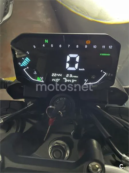 Voge 125 R – Vista 6