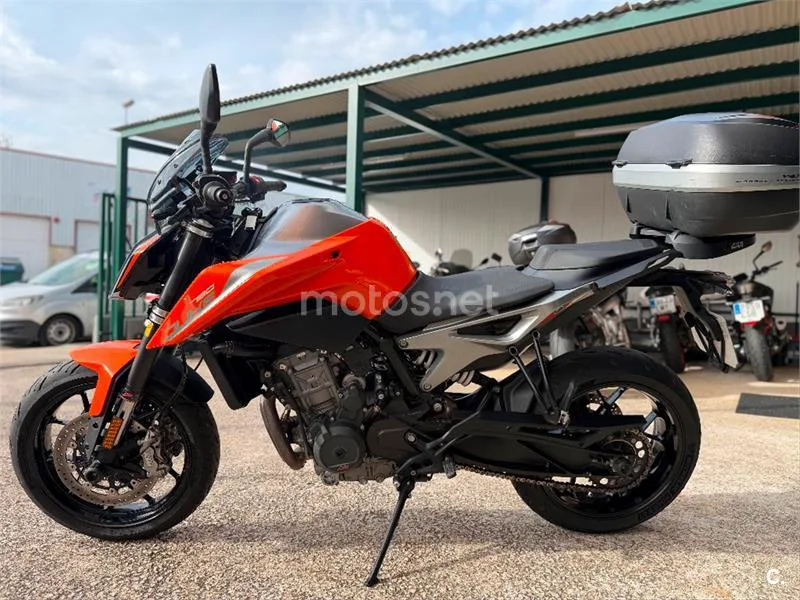 KTM 790 – Vista 4
