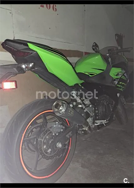 Kawasaki Ninja 400 – Vista 3