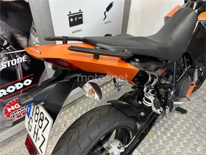 KTM 690 Duke – Vista 18