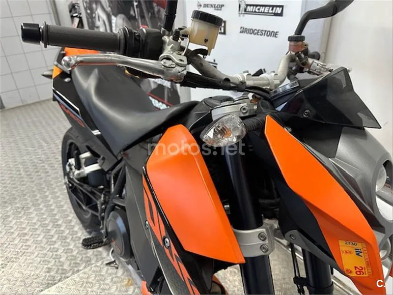 KTM 690 Duke – Vista 27
