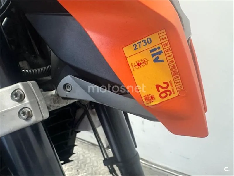 KTM 690 Duke – Vista 28