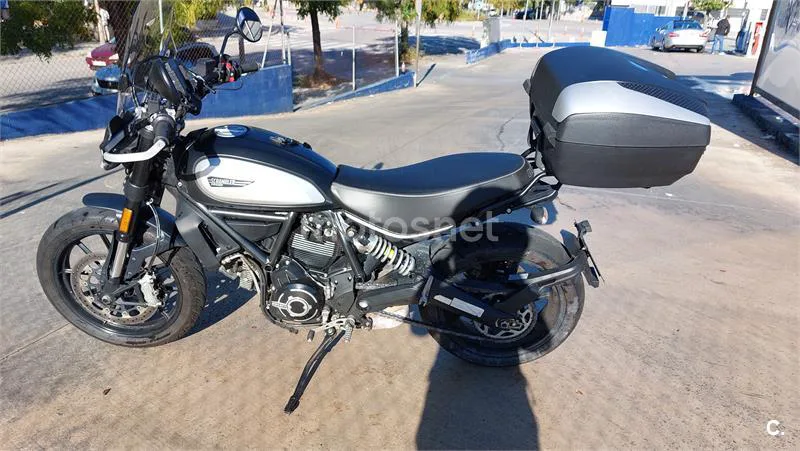 Ducati Scrambler – Vista 3