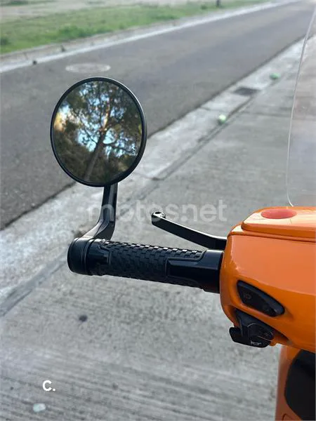 Vespa GTS 300 ie SuperSport – Vista 14