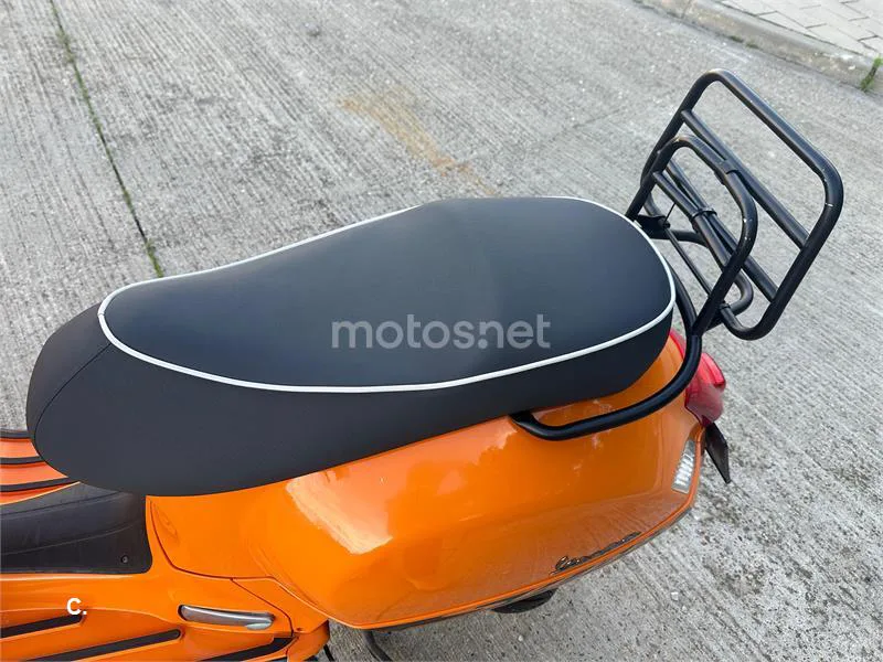 Vespa GTS 300 ie SuperSport – Vista 15