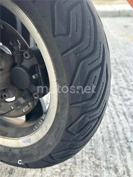 Vespa GTS 300 ie SuperSport – Vista 7