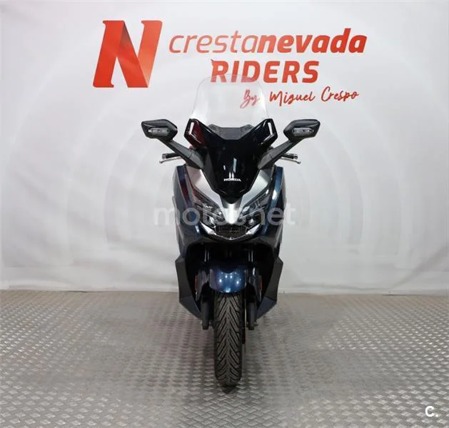 Honda Forza – Vista 5