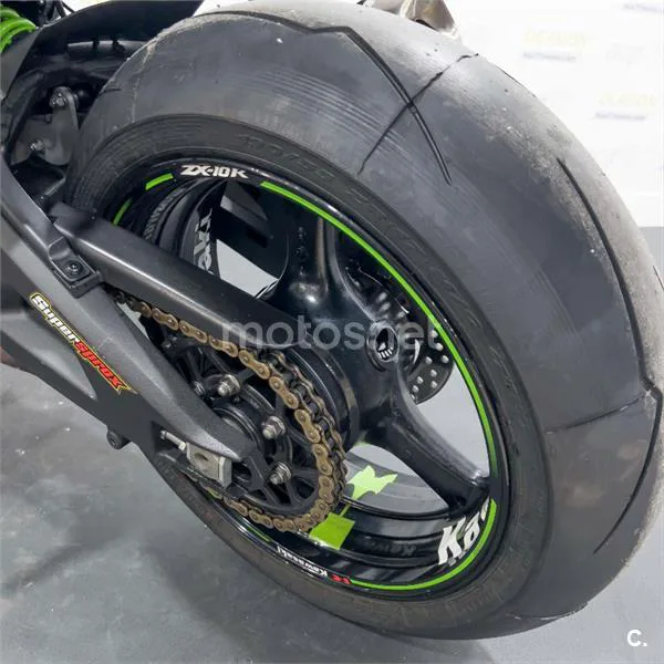 Kawasaki Ninja ZX-10R – Vista 8