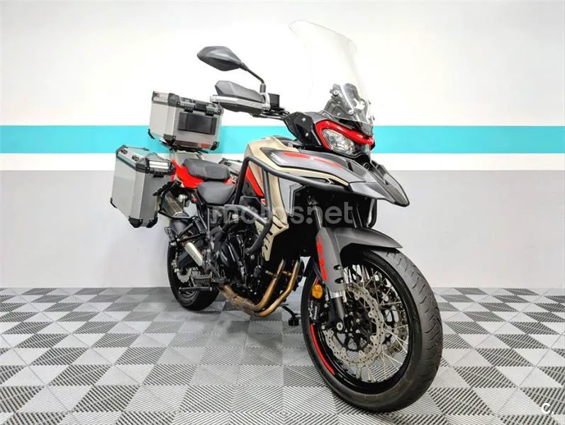 Benelli TRK 702 X – Vista 3