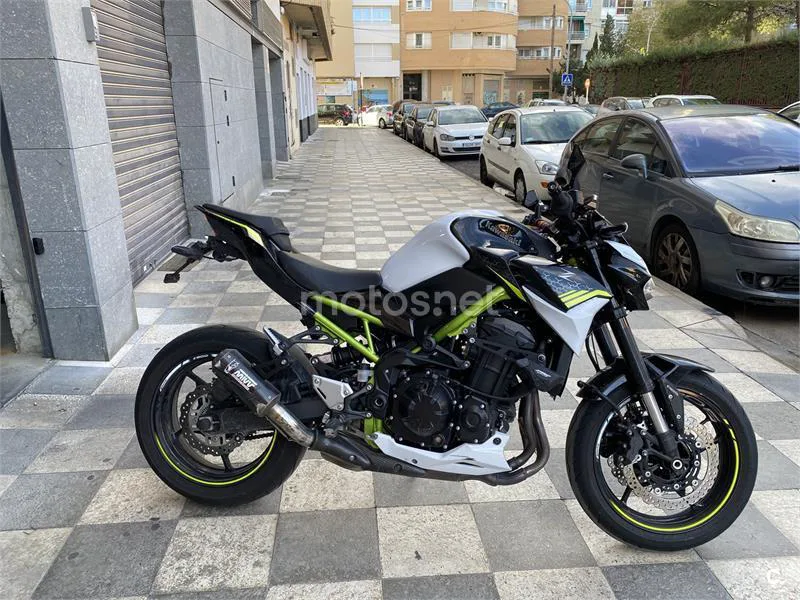 Kawasaki Z 900 – Vista 2